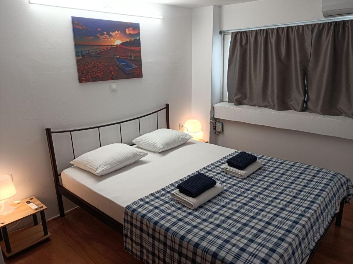 Apartment Dipla Αθήνα Εξωτερικό φωτογραφία